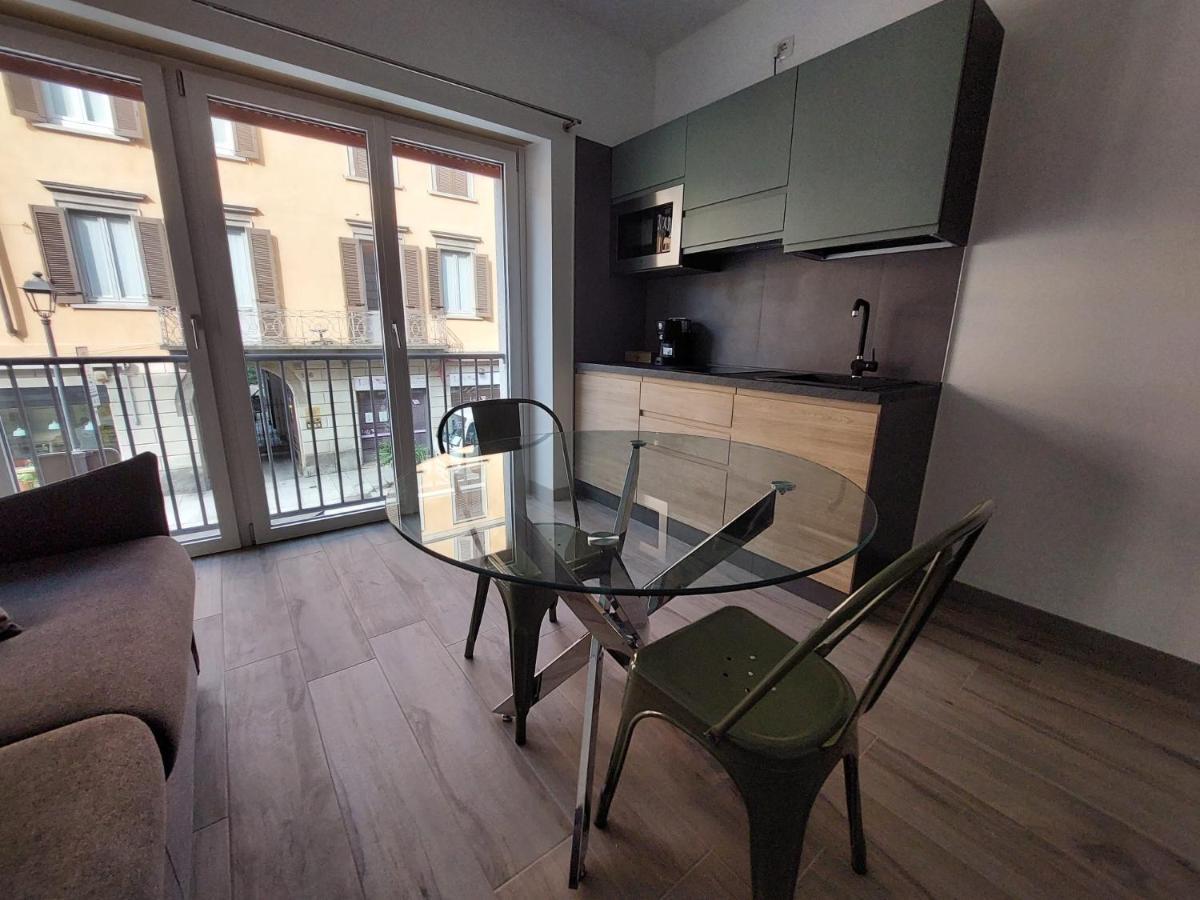 111 Suite Apartment Бергамо Екстер'єр фото